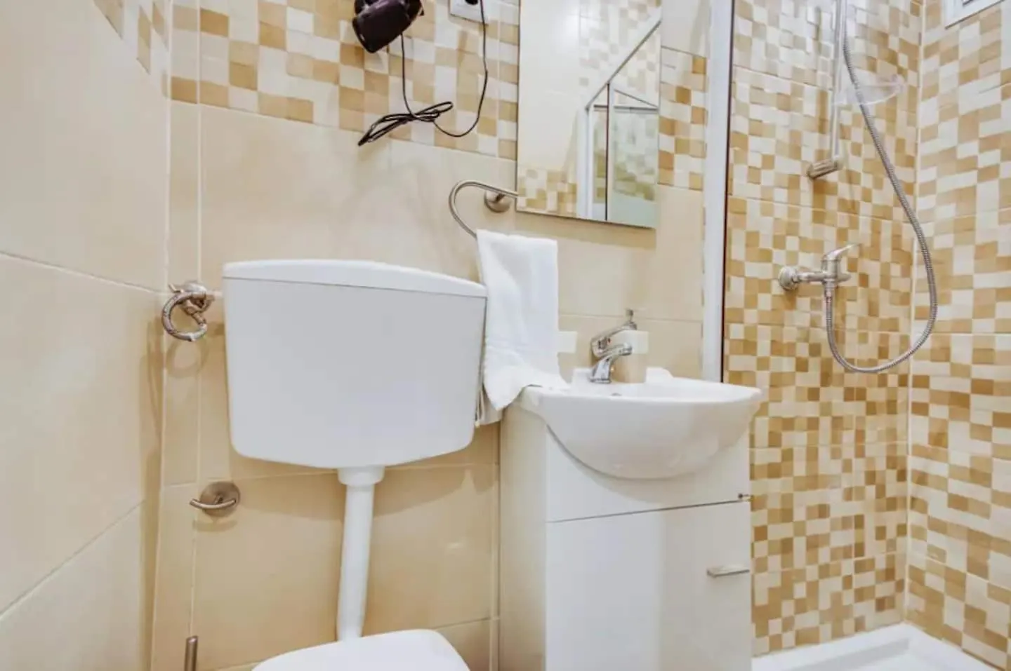 3 Bedroom Apartment In Baixa With River View Lissabon