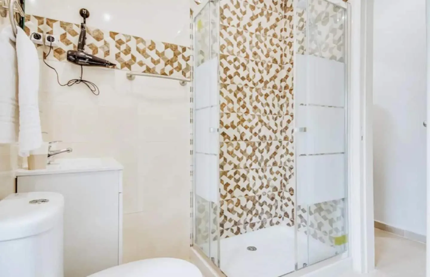 3 Bedroom Apartment In Baixa With River View Lissabon Portugal